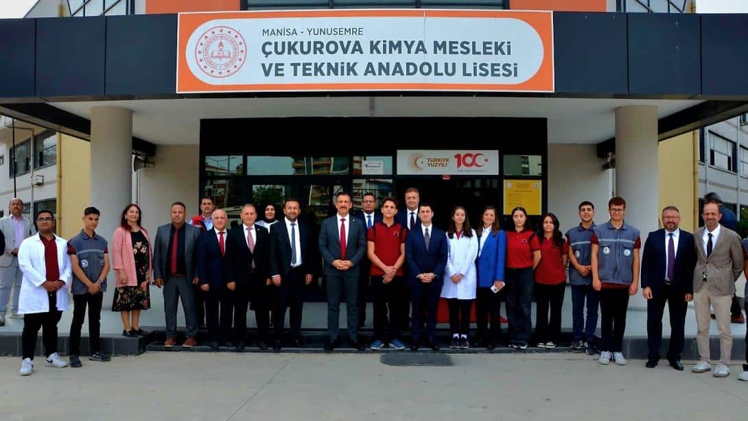 MİLLÎ EĞİTİM BAKAN YARDIMCIMIZ VE MİLLÎ EĞİTİM BAKANLIĞI İNŞAAT VE EMLAK GENEL MÜDÜRÜMÜZ MANİSA'DA BİR DİZİ ZİYARET GERÇEKLEŞTİRDİ