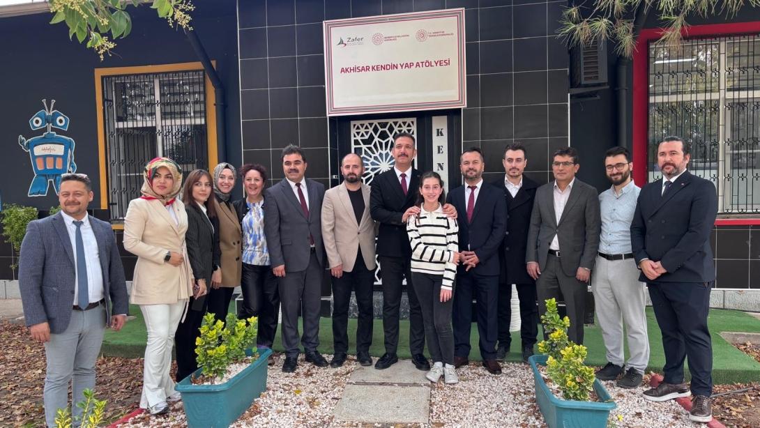 AKHİSAR KENDİN YAP ATÖLYESİ ZİYARETİ VE 